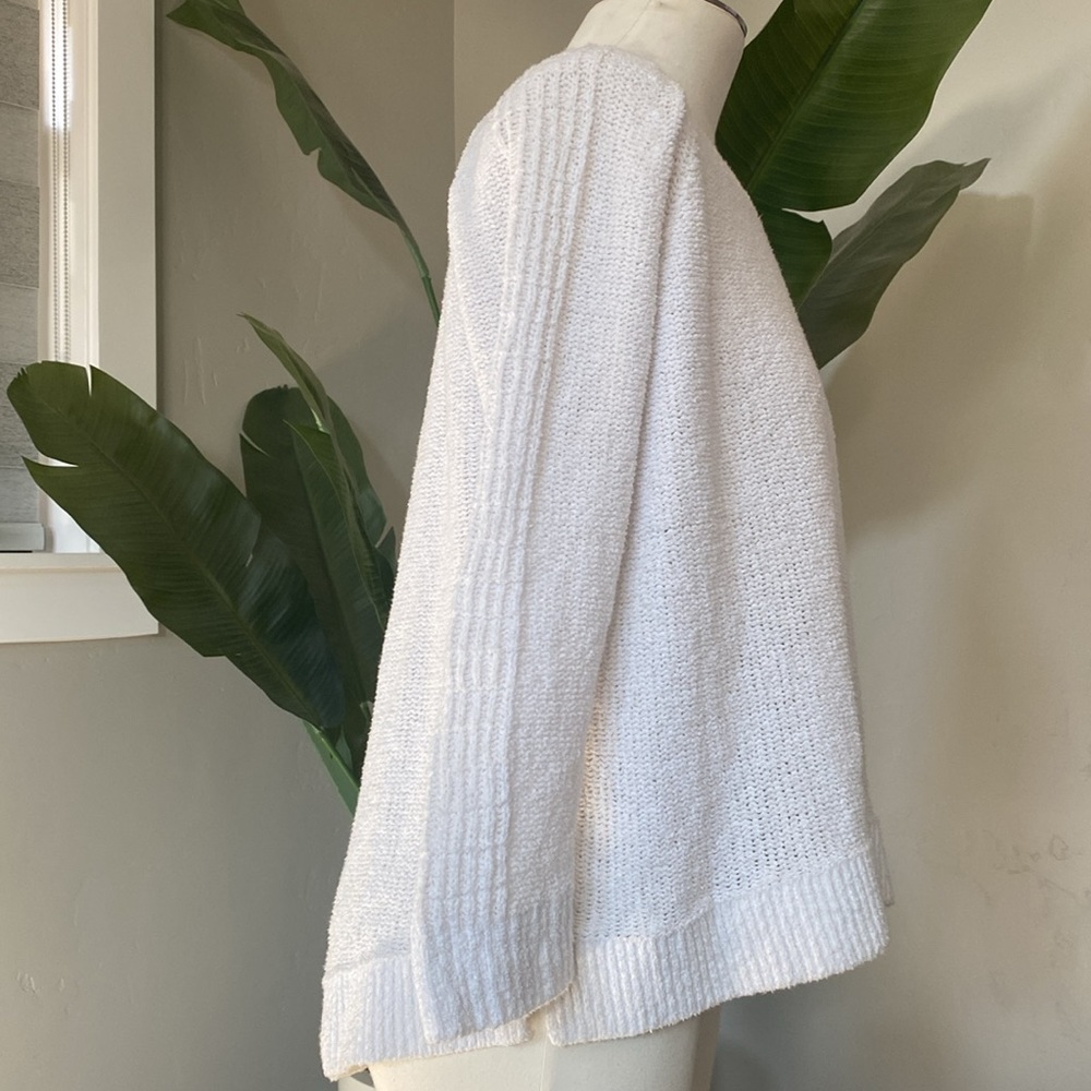 Banana Republic white sweater